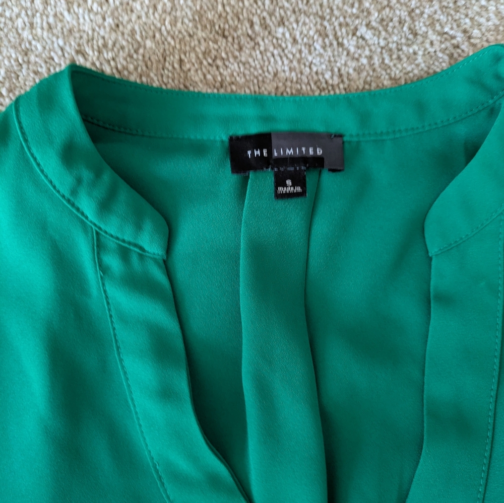 The Limited Women's Vibrant Green Dressy Top